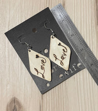 Load image into Gallery viewer, Wooden Love Burnt Earring